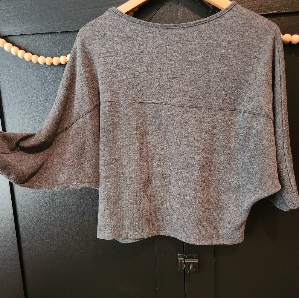 Women's Ginger G Gray Boxy Top~size M - Picture 6 of 7